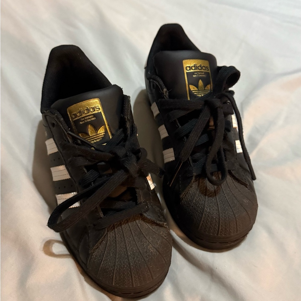 Adidas Kids Black and white Sneakers